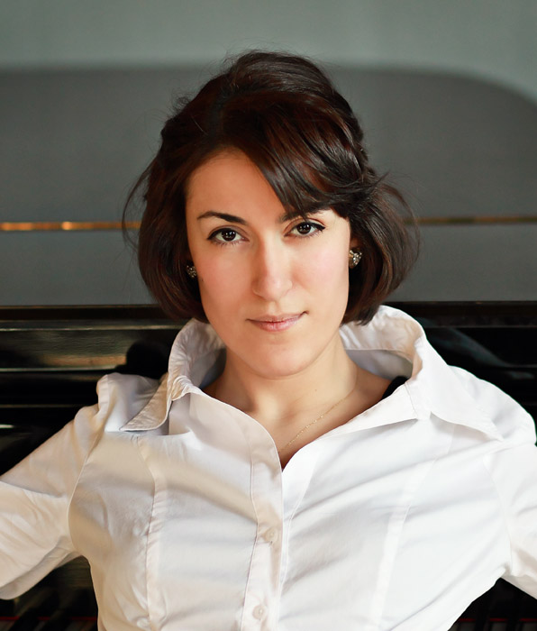 Nadia MOKHTARI